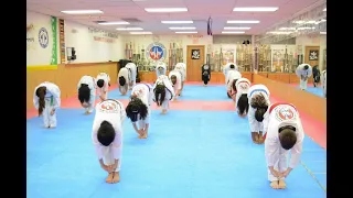 Taekwondo Warming up and stretching exercise for beginners