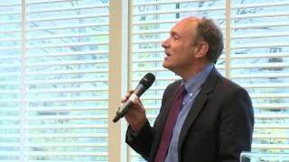 Tim Berners-Lee: INTERNET HALL of FAME INNOVATOR