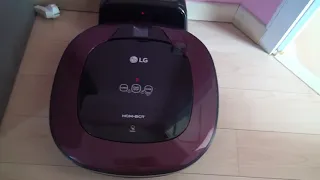 Test : Aspirateur Robot HOM-BOT LG VR6400PB ressorti du placard après 6 ans