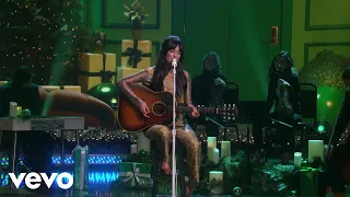 Christmas Makes Me Cry (The Kacey Musgraves Christmas Show / Live on Ellen)