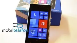 Распаковка Nokia Lumia 925 (unboxing): аксессуары и включение