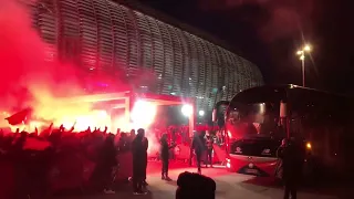 LILLE CHELSEA | Ambiance à l’arrivée du bus des joueurs