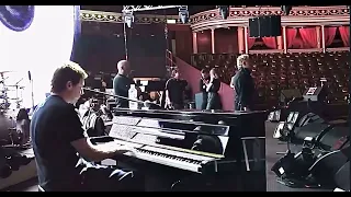 Depeche Mode (feat. Alan Wilder) -Somebody live at  Royal Albert Hall London 17th February 2010
