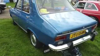 Classsic French Cars 1975 Renault 12TL up close