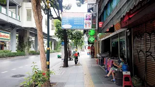 [4K] Bangkok Walk - Asok to Nana BTS Station 🇹🇭 4K Bangkok Thailand