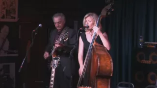 Les Paul's Trio featuring Nicki Parrott - Autumn Leaves - IridiumLive! 9.17.2012