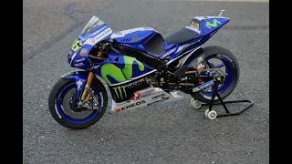 Yamaha YZR M1 Valentino Rossi, 1/4,  Altaya