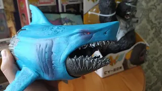 RAW10 FREN-Z / Robotik Megaladon Köpekbalığı Figürü (McFarlane) Kutu Açılışı