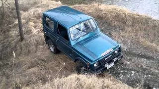 Suzuki Samurai & sj413