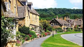 Broadway, Cotswolds Walking Tour || Beautiful Tour Of An Iconic Village 4K