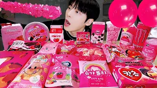 ASMR MUKBANG | PINK FOOD JELLY CANDY Desserts (FIRE Noodles, chocolate) Convenience store
