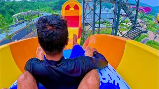 Crazy Boomerang Water Slide at Wahoo Waterworld Bandung 🇮🇩