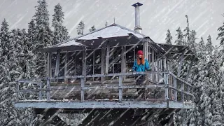 snowstorm camping with 9 guys in a fire lookout