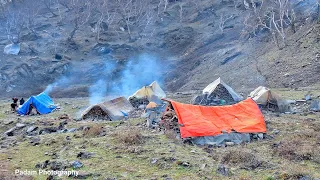 Most relaxation himalayan village life into the snow | Dopla Nepal | cooking and eating with snow |