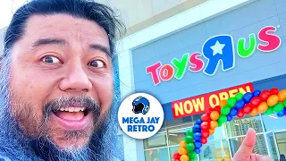 Brand New Toys R Us Store Opens in Ontario!
