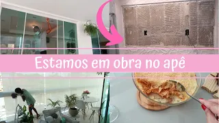 Reforma no apê, olha a bagunça de obra | O que aconteceu com minha faxineira? almoço gostoso