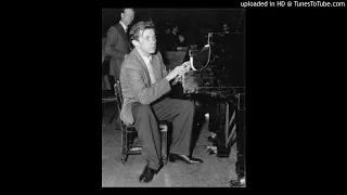 Glenn Gould plays Bach Two-Part Invention N. 5