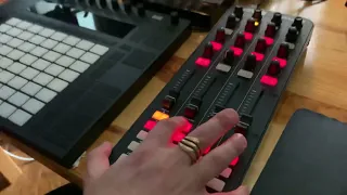 Работа в Traktor Pro 3 с помощью allen & heath xone k2