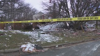 Homeowner, pets evacuated before house exploded with firefighters inside