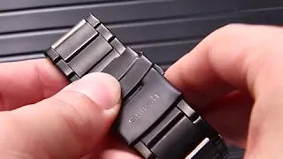 新款商務鋼帶防水石英錶HKD $500