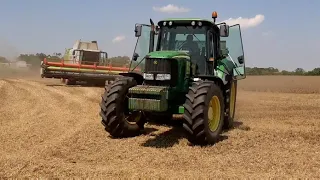 2x claas harvesters and 2x john deere - Žatva pšenice *2020*