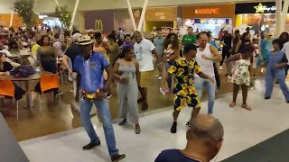 Baile Charme no Itaboraí Plaza Shopping