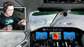 I FLEW INTO HURRICANE LAURA (LIVE WEATHER) - Microsoft Flight Simulator - Part 12