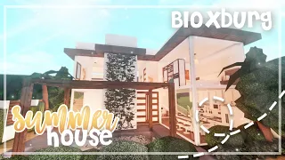 Roblox Bloxburg - Two-Story Minimalist Summer House - Minami Oroi