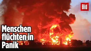 Explosion in Öl-Raffinerie: Augenzeugen-Videos zeigen massive Detonation | Indonesien