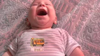 2 hónapos Bálint baba kacag / My two months old baby laughs