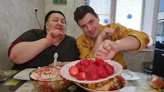 Мукбанг! Mukbang! целая курица с картошкой в духовке🐓😋