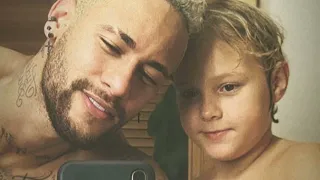 Neymar Jr. Sweet Family