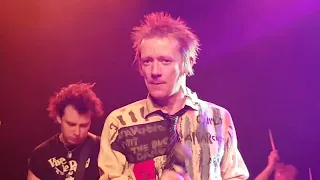 THE SEX PISTOLS EXPERIENCE AT THE 1865 IN SOUTHAMPTON 2019 - HOLIDAYS IN THE SUN