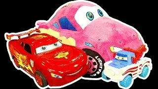 Cars 2 Lightning McQueen Dark Side Knock Off Toys Ep1 Car Wrecking Smashing Crashing Trashing