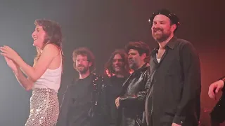 Juliette Armanet - Le Final  + Le Rouge Aux Joues @ Forum  de Liège - 26/05/2023