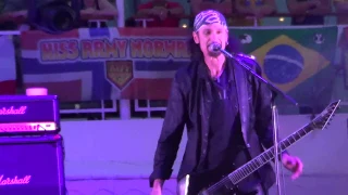 Bruce Kulick - 2018-11-03 - KISS KRUISE VIII - 04 - Tears are falling