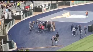 Lazio - Inter 3-1 il saluto di Simone Inzaghi sotto la Curva Nord dello Stadio Olimpico