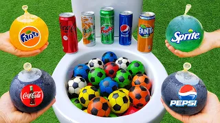 Football VS Balloons, Coca Cola Zero, Pepsi, Fanta, Yedigün, Fruko and Fruity Mentos in the toilet
