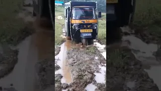 Mud driving| Auto rickshaw off-road | Shijo Videos