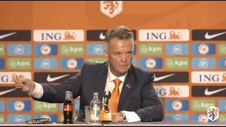 Compilatie van Louis van Gaal op de persconferentie