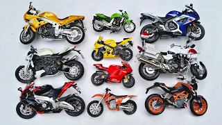 Various Diecast Model Bikes 1:18 & 1:12 Scale, Triumph, Ducati, Aprilia, KTM, Honda, Suzuki #10