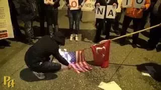 Греки сожгли сожгли турецкий и американский флаги 1m