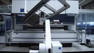 TRUMPF TruBend Cell 5000 - Handling of parts up to  220 lbs