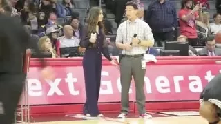 Antonella Barba sings the National Anthem @ Staples Center - LA Clippers