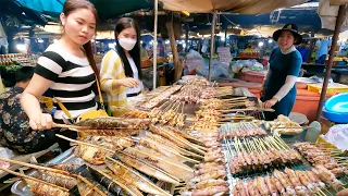 Wow ! Yummy Cambodian Seafood @Crab Market in Kep Province, CAMBODIA - Seafood Market Scenes