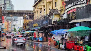 4K 🇹🇭 Walking in Rain from Nana Plaza to Asok Soi Cowboy in Bangkok, Thailand