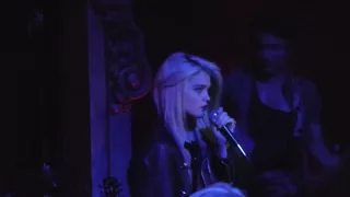 Sky Ferreira - Everything Is Embarrassing LIVE HD (2012) Hollywood Bardot