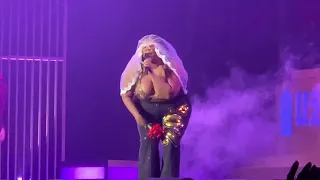 Lizzo - Truth Hurts (Live) Amsterdam