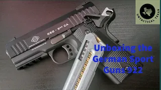 Unboxing the GSG 922