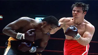 Joe Frazier vs Jerry Quarry 1 - Highlights (Fight Of The YEAR)